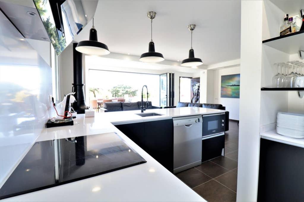 Hoyo 19 Villa มาร์เบยา ภายนอก รูปภาพ
